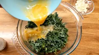 FRITTERS RECIPE | Mix Leek with Eggs and Make This Delicious Leek Snacks or Appetisers