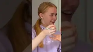 Baking with your friends be like🤣 