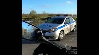 Дружелюбные ГАИШНИКИ! Моя пассажир попривествовал их рукой, а они в ответ тоже!)) Красавцы!