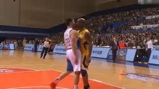 Stephon Marbury fight with Jimmer Fredette in China Basketball | Basketball Fight