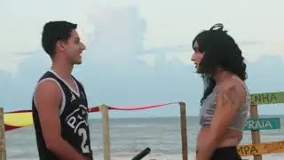 Precisa de uma cozinheira menino?