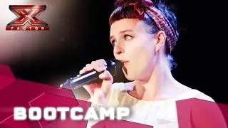 Emma seduce Mika con Pop Porno