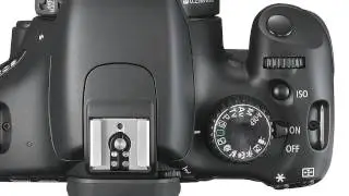 Taking a picture on the Canon EOS 550D / Rebel T2i camera