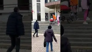 Папа с коляской - Пранк! 🤣 #shorts
