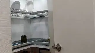 Угловой верхний шкаф и сушка