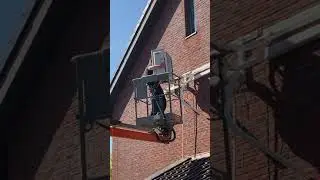 Installatie multisplit-airco tegen zijgevel