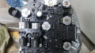 Repair of DSG6 DQ250, replacement of mechatronic solenoids.