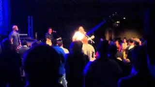 Moving Forward / Where Else Can I Go?  - Israel Houghton