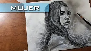 Retrato de una Mujer a Lápiz Carboncillo