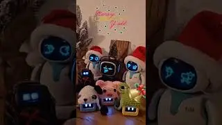 pet robots celebrating christmas #eilik #eilikrobot #loona #emo #vector #airobot #petrobot