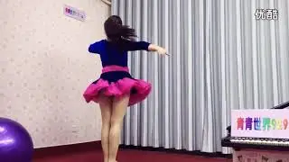 青青世界广场舞 欢快随意《DJ让我好好爱你》 Qingqing World Square Dance