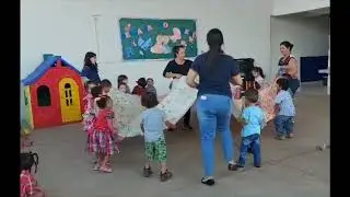 Dança menina bonita dança da saia