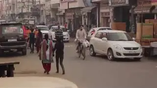 Young Desi Moti Dakku 2017
