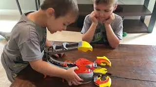 Monster Jam Monster Truck  Mini Series 16 Spin Masters with Codes!