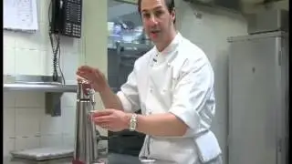 Chef Johnny Iuzzini of Jean Georges with the iSi Thermo Xpress