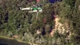 Sikorsky S-64 Sky Crane Helicopter Tanker, pull water from river, Fire Fighting Italy