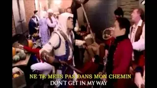 SMOSH - ULTIMATE ASSASSIN'S CREED 3 SONG (vostfr)