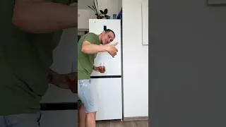 ЧТО В ХОЛОДИЛЬНИКЕ!? Спидран по содержимому😀