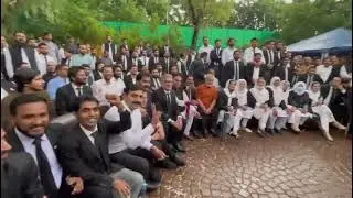 چئیرمین عمران خان سے شیخوپورہ بار کے وکلاء کی ملاقات