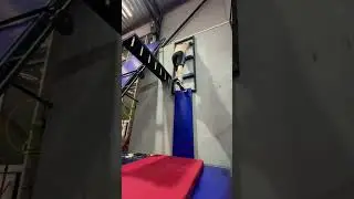Дуже складний паркур челлендж 😤 #shorts