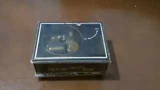 Vieja caja musical japonesa de mi mamá "YOU LIGHT UP MY LIFE"