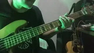 NEO SOUL BASS SOLO IN E MINOR