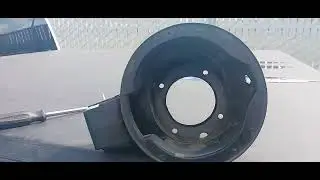 Как снять лючок бензобака хендай сантафе