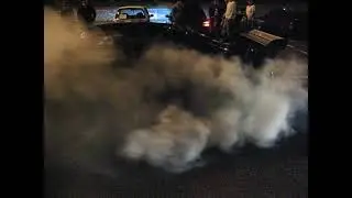 Nissan Skyline R33 Burnout
