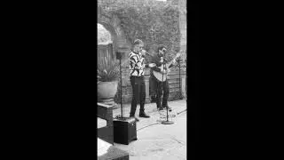 Untold Unplugged - I Need A Dollar by Aloe Blacc