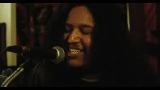 Views (Studio Version) - THE MESSENGER
