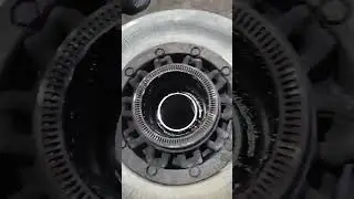 Replacement of brake disc and hub bearing! 