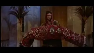 Cleopatra Rug Scene