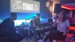 Leyla Soysuren dert bana kaldi