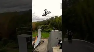 Jumping jumping jumping 😯#amazing #race #shorts