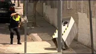 La que se Avecina - Antonio y Berta Guardias Civiles y Coque el Radar se escapa de la Policía Local