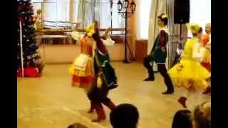 Танец образцового ансамбля "Весялушка"