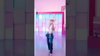 ⚡️Act like #SAKURA 🌸 #LE_SSERAFIM #르세라핌 #사쿠라 #LE_SSERAFIM_CRAZY #shorts