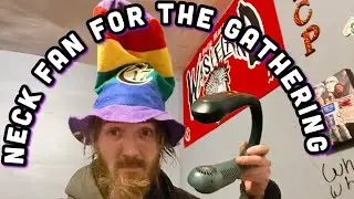 Neck fan for the gathering of the juggalos