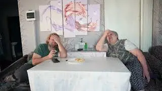 Не можем дозвониться до отца и приемного отделения ПОДВАЛ ИЛЬИЧА сидим завтракаем Я собрался ехать
