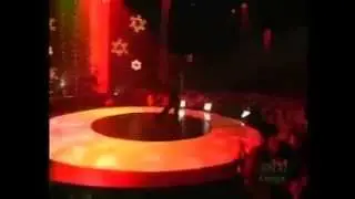 I Saw Mommy Kissing Santa Claus