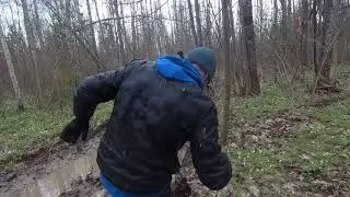 квадроцикл и мотоциклы месим грязь