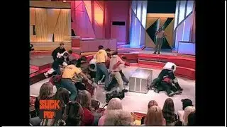 Драка Реперов на ток-шоу 
