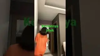 Gadis cantik kentut