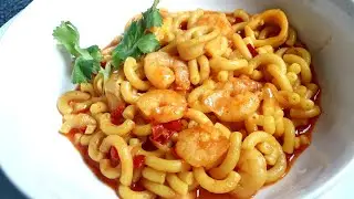 En tán sólo 20 minutos tendrás lista la comida|fideuá con gambas y calamares😋