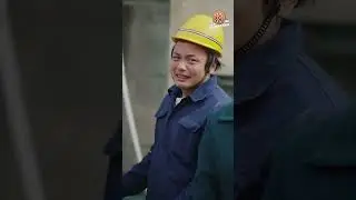 Si gadis dibesarkan oleh seorang ayah yang bodoh selama 17 tahun ternyata adalah Putri taipan