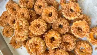Kue Kering Kastengel Telor Asin
