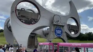 Falkirk wheel giant boat lift Have you ever seen this ?