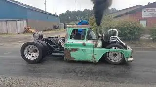 Old rat rod turbine diesel engine in action