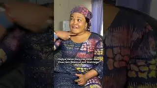‘Yar aiki ta siya wa Alhaji dan kamfai 🤣