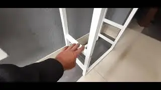 (18+)Вешалка